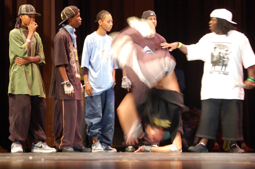 photo: b-boys planche: battle